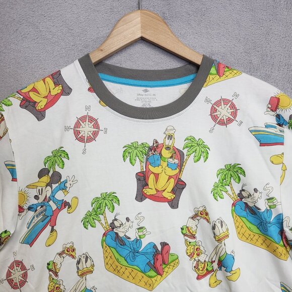 Disney Cruise Line Shirt Adult Medium Crewneck All Over Print Tee Damaged NWOT - Picture 2 of 9